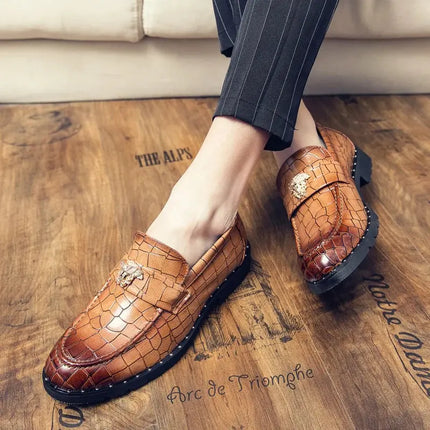 Black men's leather shoes designer loafers pointed toe brogues business men's formal wear brand shoes high quality men's shoes HEBDO STORE